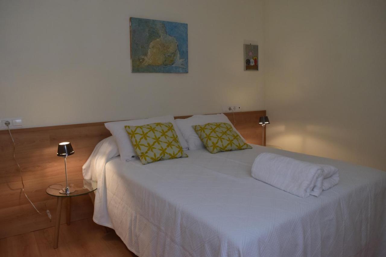 Vivienda Bendicho- Catedral Apartment อัลเมรีอา ภายนอก รูปภาพ